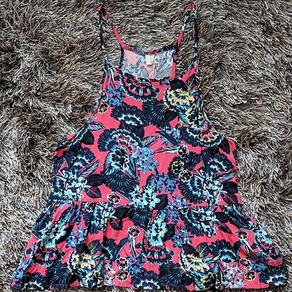 Roxy Fantasy Velvet Tribes Strappy Tropical Floral Flower Print Top Size Small - Picture 4 of 8